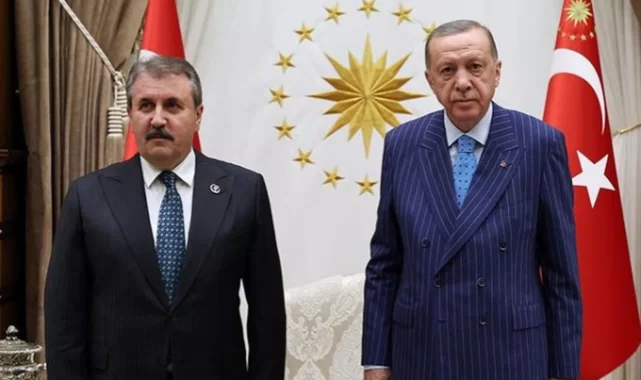 Erdoğan ile görüşen Mustafa Destici: “Son bir değerlendirme yaptık, seçimlere ayrı listelerle gidiyoruz.”